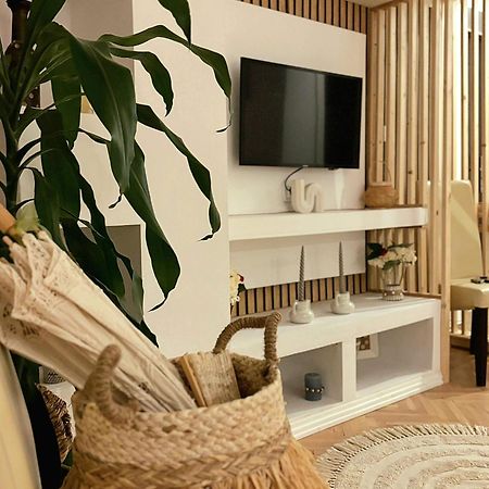 The House In The Park Bucharest Apartment Ngoại thất bức ảnh