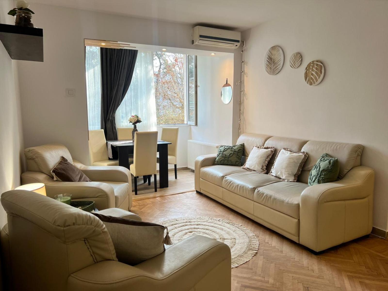 The House In The Park Bucharest Apartment Ngoại thất bức ảnh